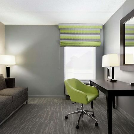 Hampton Inn And Suites Houston Clear Lake Nasa Уебстър Екстериор снимка