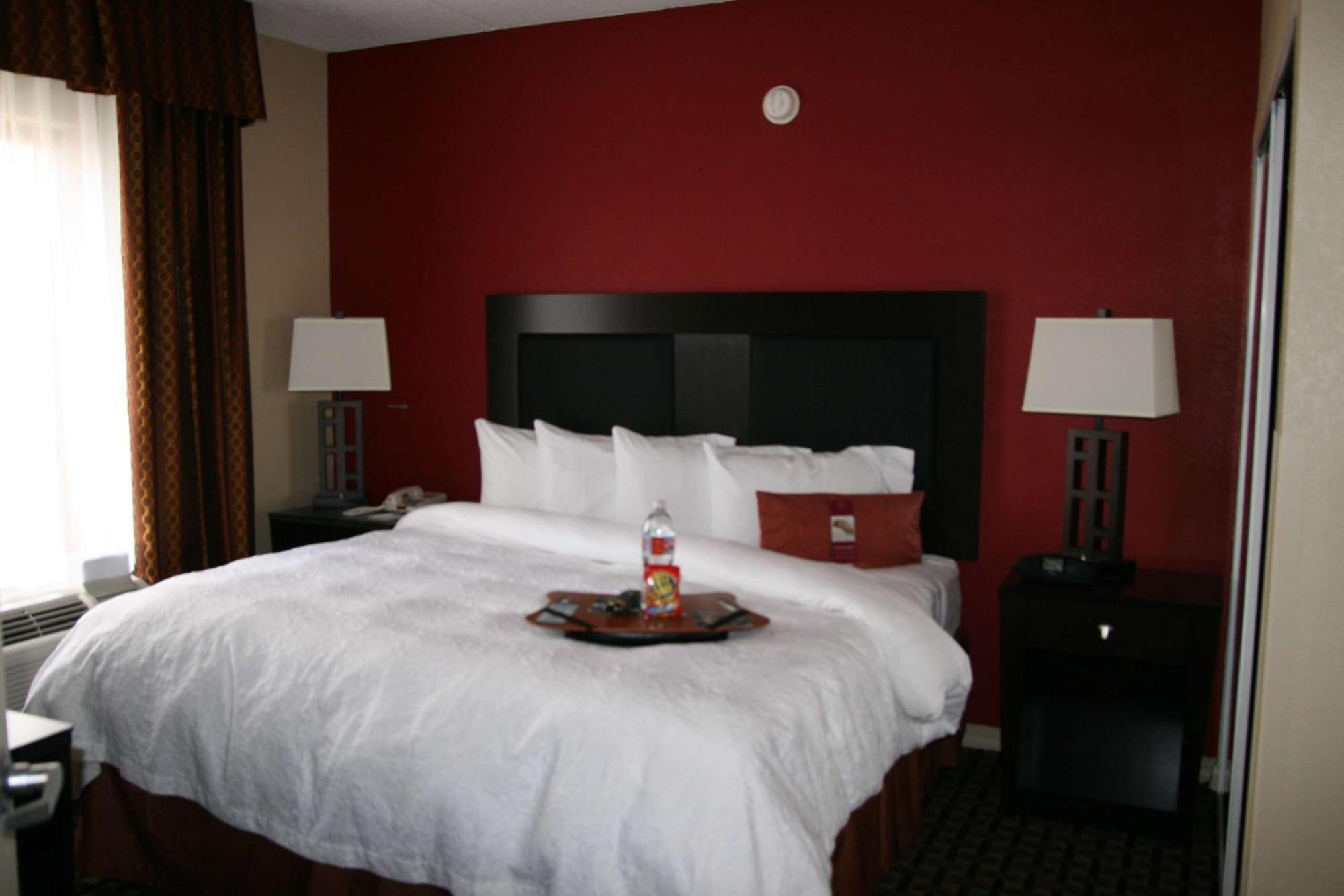 Hampton Inn And Suites Houston Clear Lake Nasa Уебстър Екстериор снимка