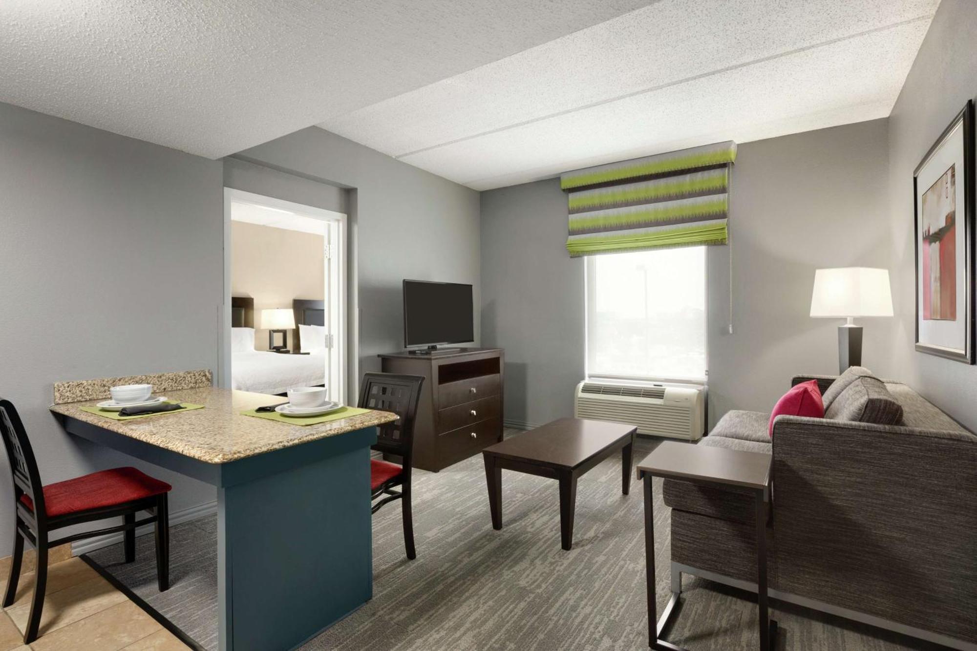 Hampton Inn And Suites Houston Clear Lake Nasa Уебстър Екстериор снимка