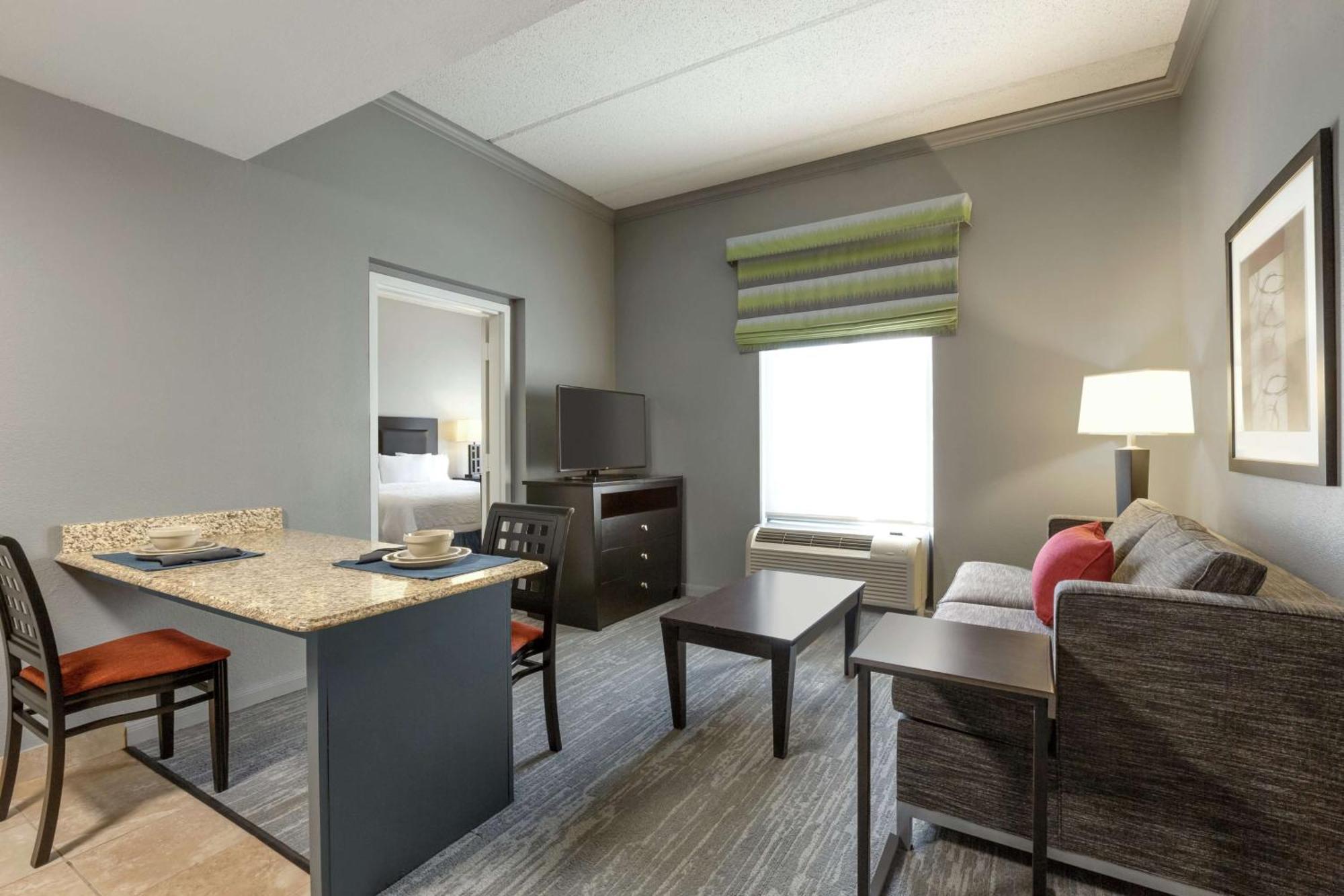 Hampton Inn And Suites Houston Clear Lake Nasa Уебстър Екстериор снимка